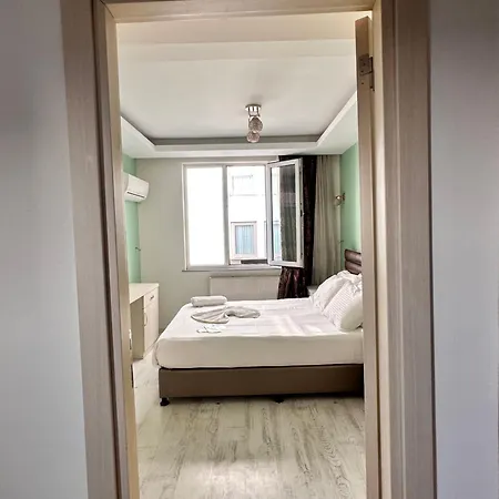 Magnolia Taksim Apartment *