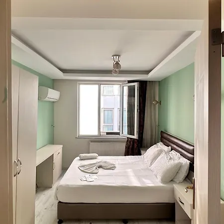 Magnolia Taksim Apartment *